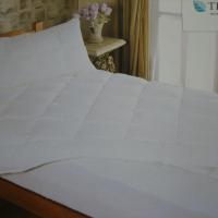 Large picture 100% cotton satin quilt