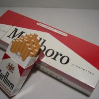 Large picture Marlboro Red Cigarettes
