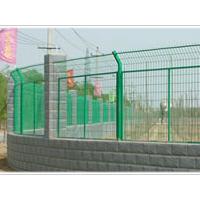 Large picture fence net
