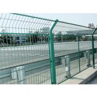 Large picture supply highway fence