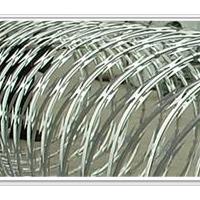 Large picture razor barbed wire mesh