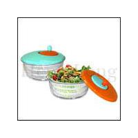 Large picture salad spinner