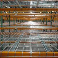 Large picture Wire mesh shelving