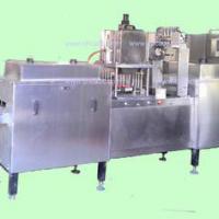 Large picture multi-functional suction molding packing machine