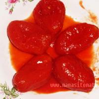 Large picture whole peeled tomato