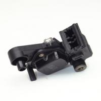 Large picture ISO/TS 16949 Insert Moulding Regulator Parts