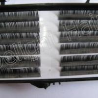 Large picture eyelash