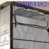 Large picture dry bulk container liner