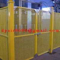 Large picture polyrope electric barriers