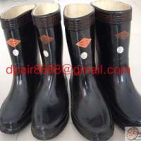 Large picture high-voltage insulating boots