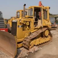 Large picture used Caterpillar D4H bulldozer