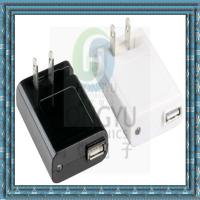 Large picture black and white usb travel charger
