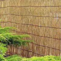 Large picture bamboo fence red screen