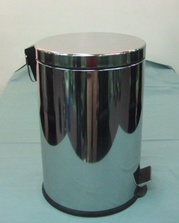 garbage bin