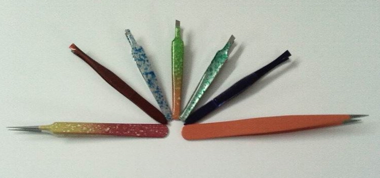 Tweezers