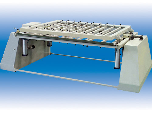 Mattress tufting machine