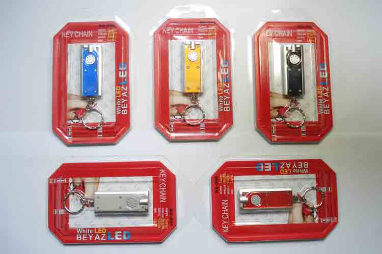 Card torch with key chain