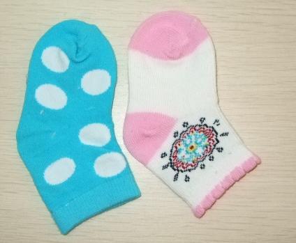 BABY SOCKS
