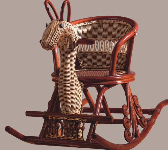 Indoor rattan rocking chair (4)