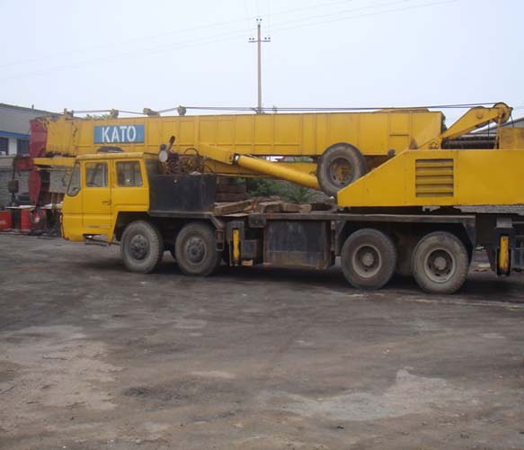 kato nk450b truck crane