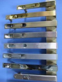 flush bolt