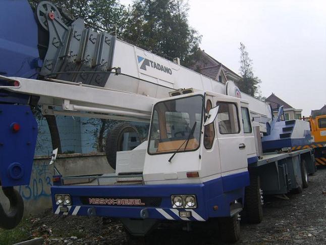 used japanese crane TG-550E tadano stacker crane