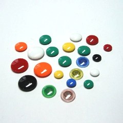 magnetic button