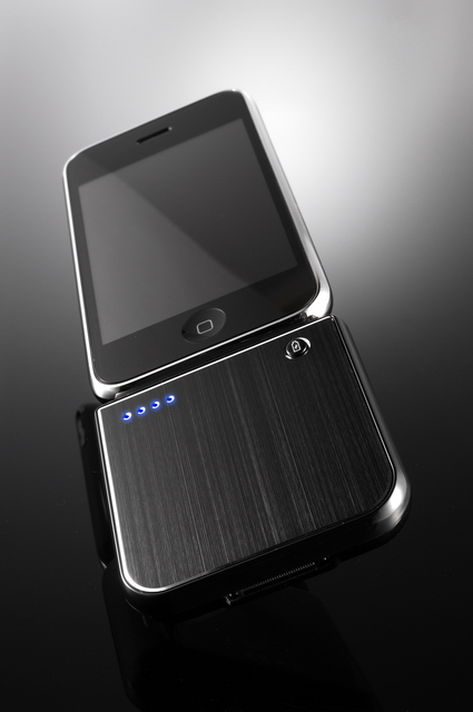 iPhone 3G portable charger