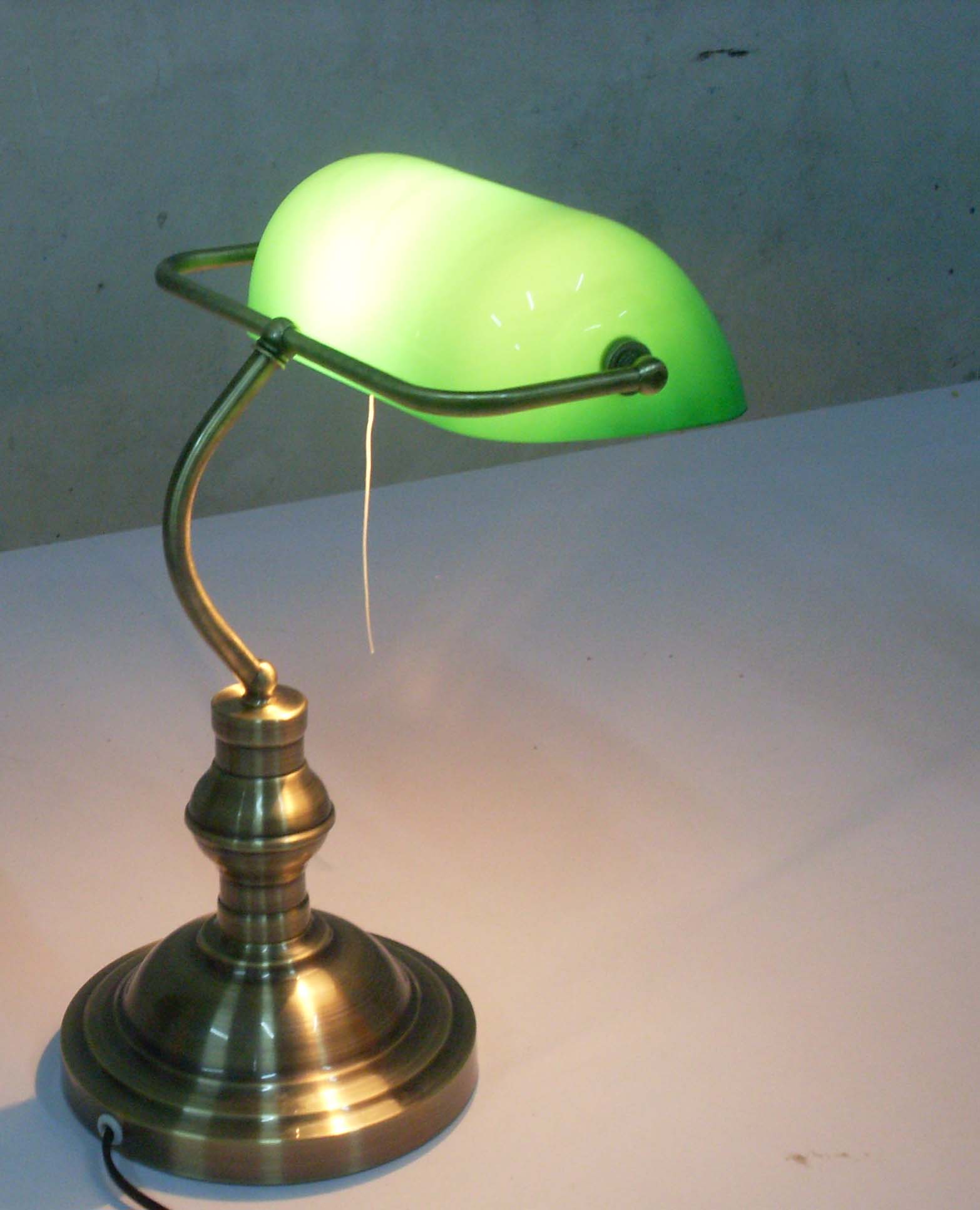 banker lamp