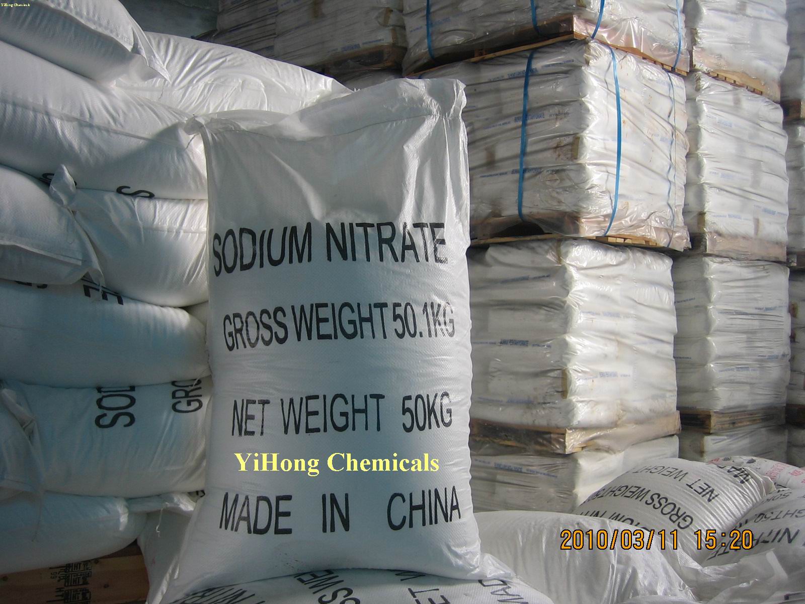 Sodium Nitrate for Glassware Manufacturing
