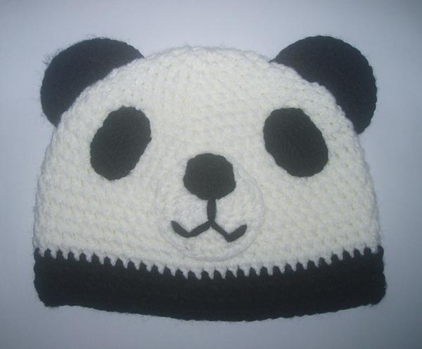 kid beanie hat of panda design
