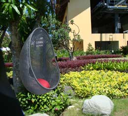 Wicker hanging chair