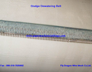 Dewatering belt