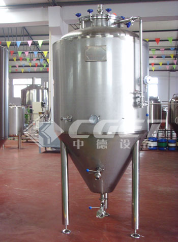 Micro brewery equipment