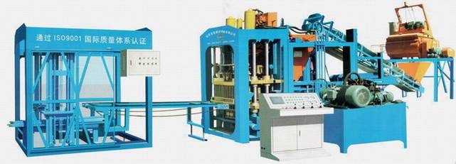 QT8-15 automatic cement block making machine