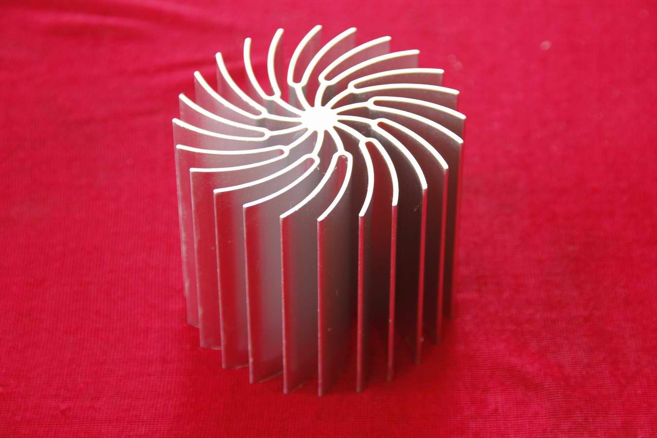 LED heat sink SF-13