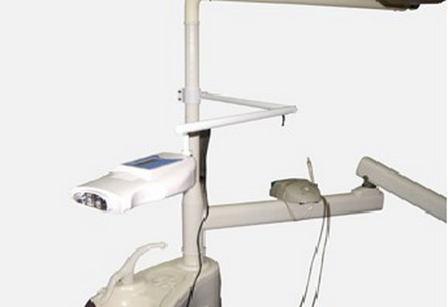 Teeth whitening lamp connecting with dental chair