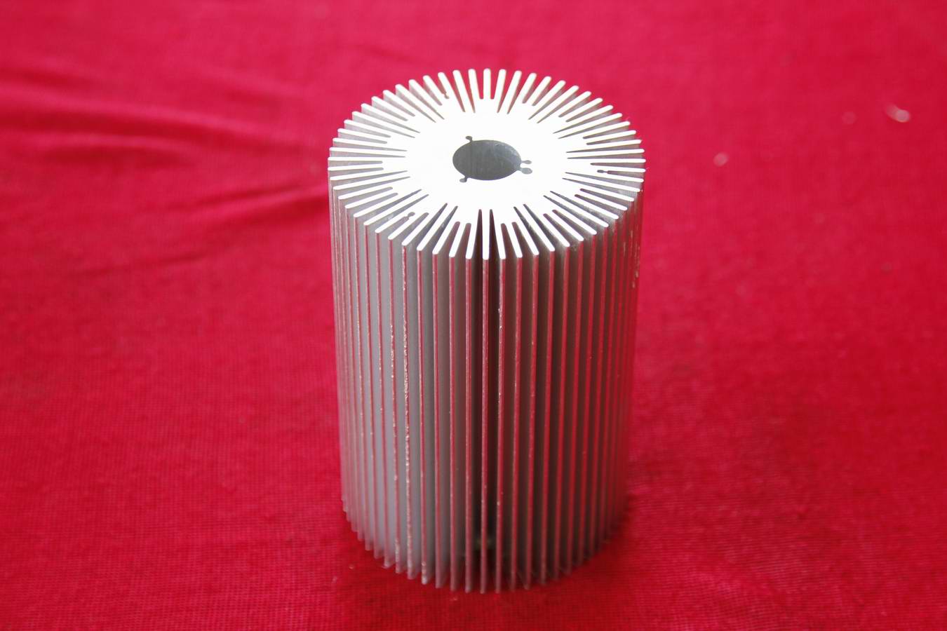 Aluminum radiator SF-103
