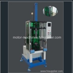Winding pre-forming machine