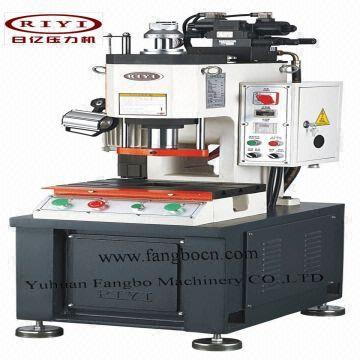 Universal type single column hydraulic press