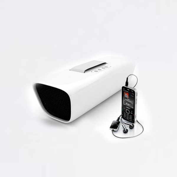 Wireless Bluetooth outdoor/indoor PC speaker