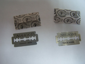 Shaving double edge blade and single edge blade