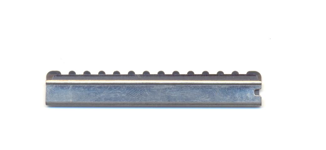 Feather styling cut blade