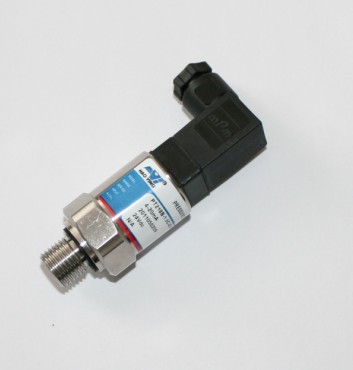 Pressure transmitter