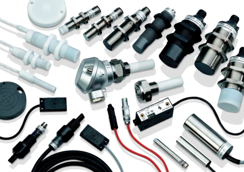 Balluff Photoelectric Sensor BOS0147