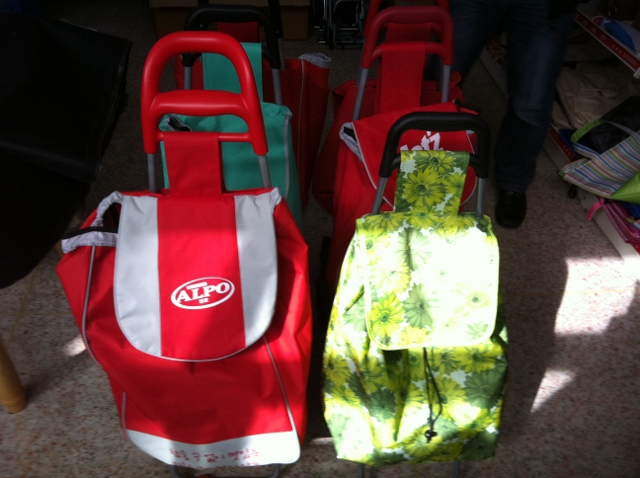 shopping carrier