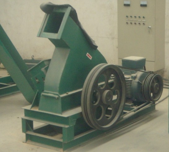 Wood chipper shredder