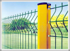 wire mesh fence