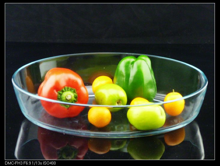 Pyrex glass oval baking dish