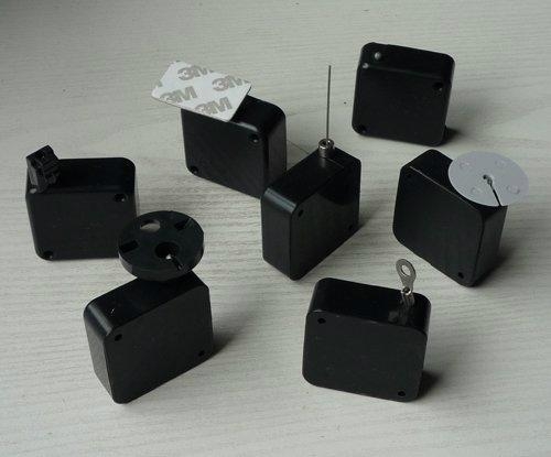 Display Merchandise Tethers/Recoilers